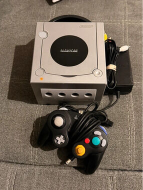 Nintendo GameCube Platinum Console